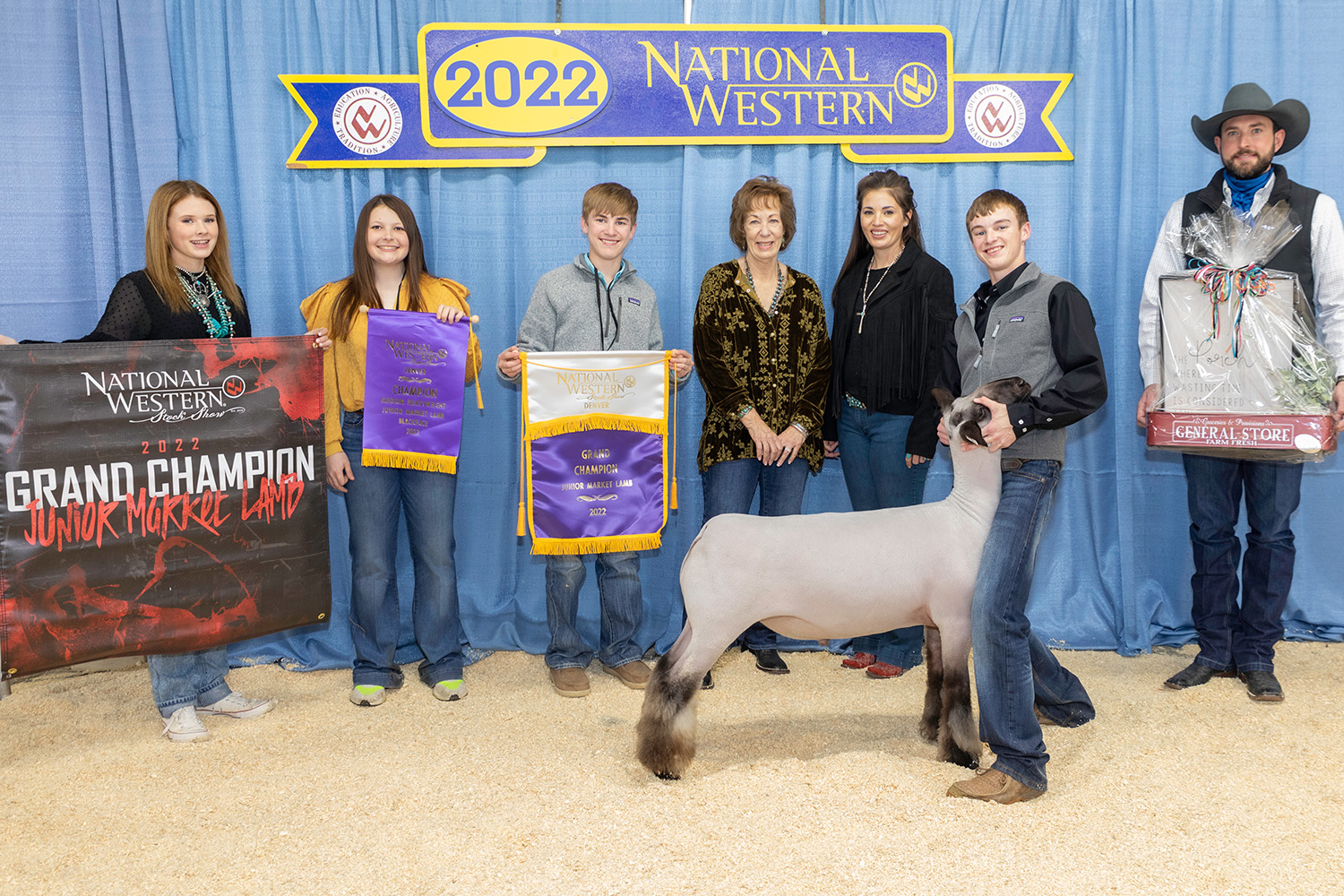 2022 Grand Champion Lamb winner: Cody Sells, and Buyer: Occidental Petroleum Corporation